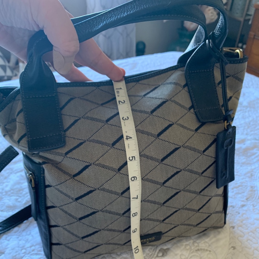 Large EUC Fossil bag! - Picture 2 of 6
